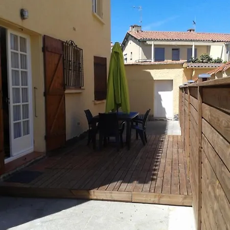 La Luciole *